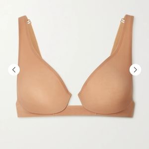 BNWT - NAKED UNDERWIRE PLUNGE BRA | HONEY